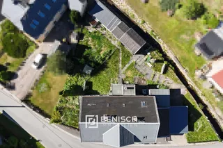 Sanierungsobjekt sucht Visionäre - mit viel Platz für eigene Ideen – Blick von oben