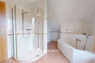 Vom Frühstück am Teich bis zum Saunagang am Abend – Zuhause am Tharandter Wald – Vollbad mit Dusche und Wanne