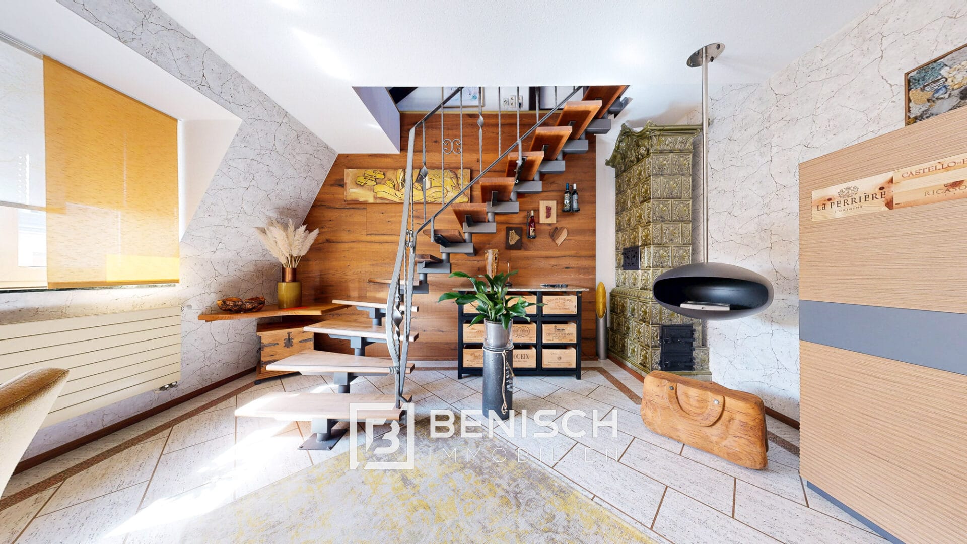 Kachelofen und Maisonette Treppe