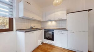 Küche untere Wohneinheit