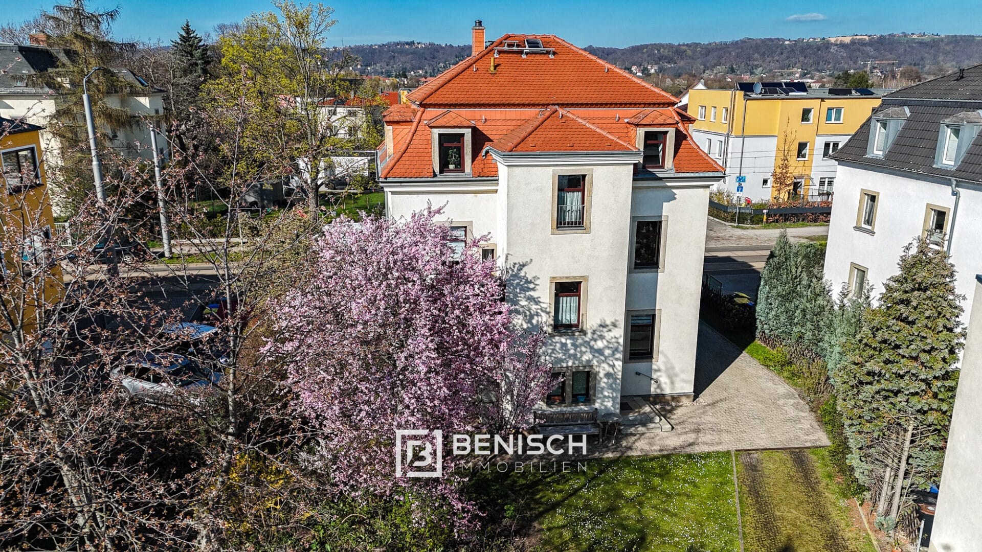 Ein Zuhause, das mitwächst: 195 m² Freiheit für Ihre Familienpläne — Bild 1