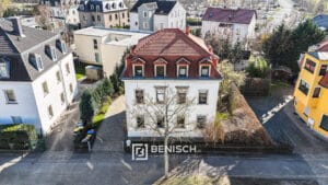 Straßenansicht