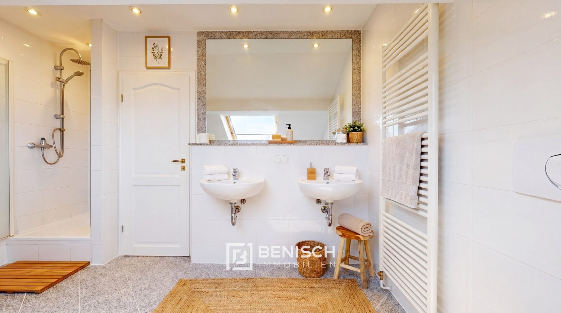 Badezimmer virtuell möbliert